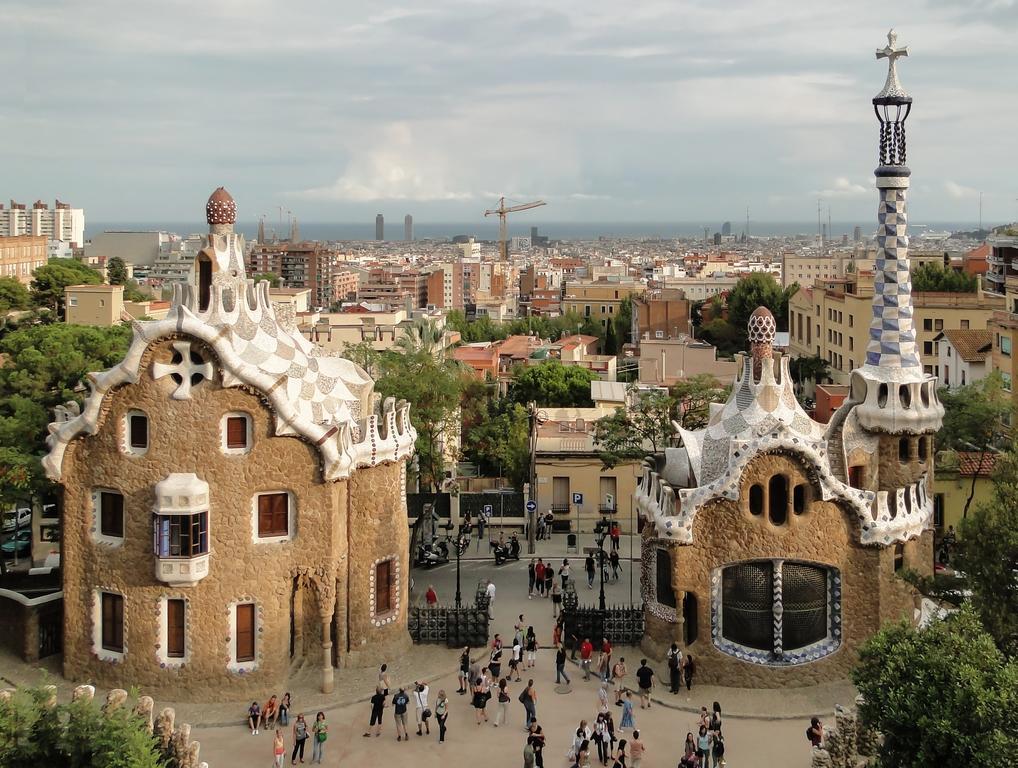 Апартаменты Atic Gaudi-Gracia Барселона Экстерьер фото